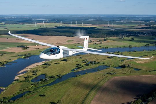 E-Genius in neuester Konfiguration als elektrisches Schleppflugzeug 2024 (Bild:  Universität Stuttgart)