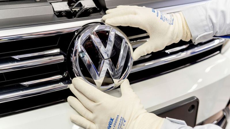 Der Konzern verbuchte bereits Kosten von mehr als 30 Milliarden Euro in Zusammenhang mit dem „Dieselgate“ – den größten Teil davon für Straf- und Kompensationszahlungen in den USA.(Bild:  Volkswagen AG)