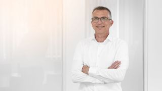 20 Prozent mehr Garantieversicherungen in den ersten beiden Monaten des Jahres. Nach Einschätzung von Intec-Vorstand Markus Müller sichern sich Händler vor dem Hintergrund des neuen Gewährleistungsrechts verstärkt gegen Risiken ab. (Intec)