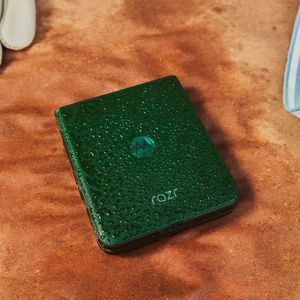  Im Inneren des Razr 70 werkelt die Snapdragon-8s-Gen-3-Mobile-Platform von Qualcomm. (Bild:  Lenovo)