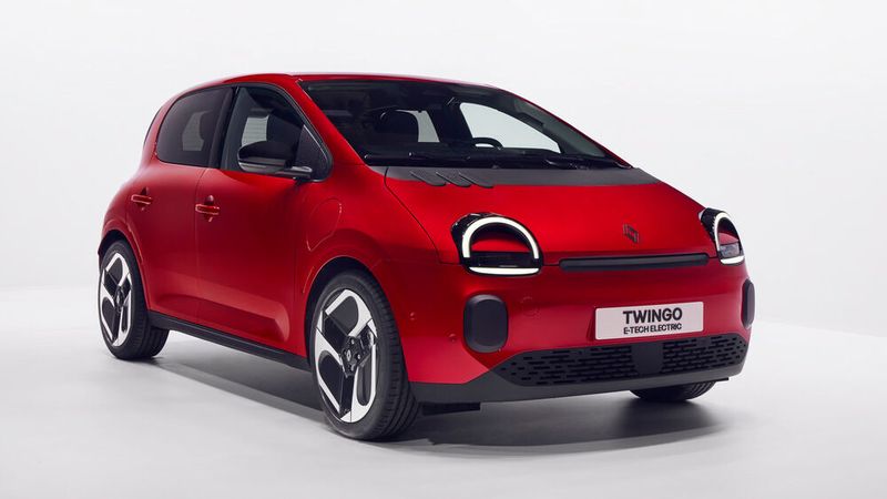 Insgesamt werden vier Farben für den Twingo angeboten. Grün, Rot und Schwarz sind aufpreispflichtige Metallicfarben. (Bild: Renault)