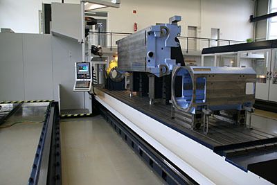 Das Soraluce-Fräs- und Bohrcenter SP 10000 ermöglicht die Pendelbearbeitung. (Archiv: Vogel Business Media)