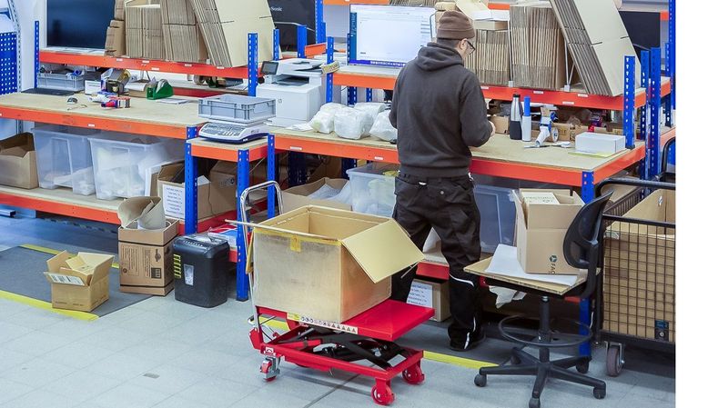 Facturee führt Onsite-Verzollung am Standort in Berlin durch.(Bild:  Facturee)