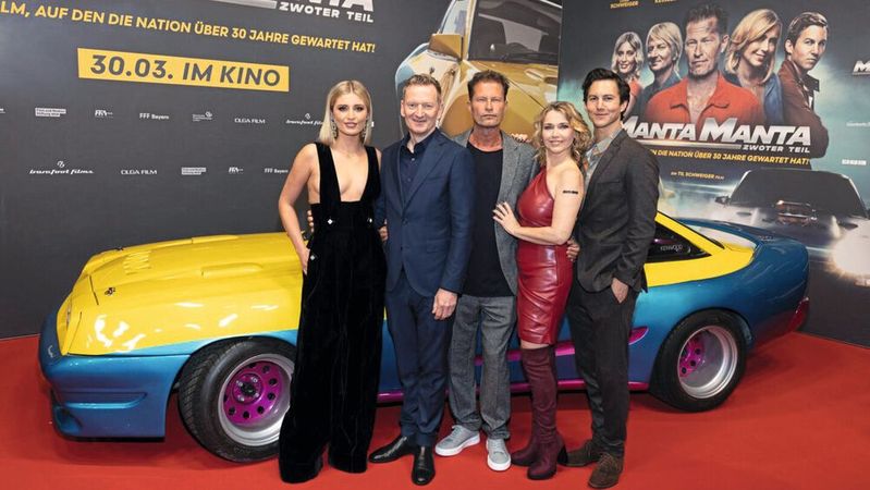 Vor Kurzem in den Kinos angelaufen: „Manta, Manta – Zwoter Teil!“, eine Forsetzung des Kultstreifens „Manta, Manta“ von 1991.(Bild:  2023 Getty Images)