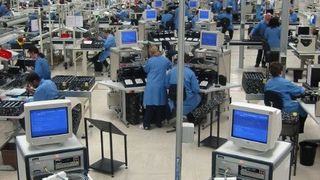 Medizintechnik-Produktion bei Sanmina-SCI in Irland.  Bild: Sanmina-SCI (Archiv: Vogel Business Media)