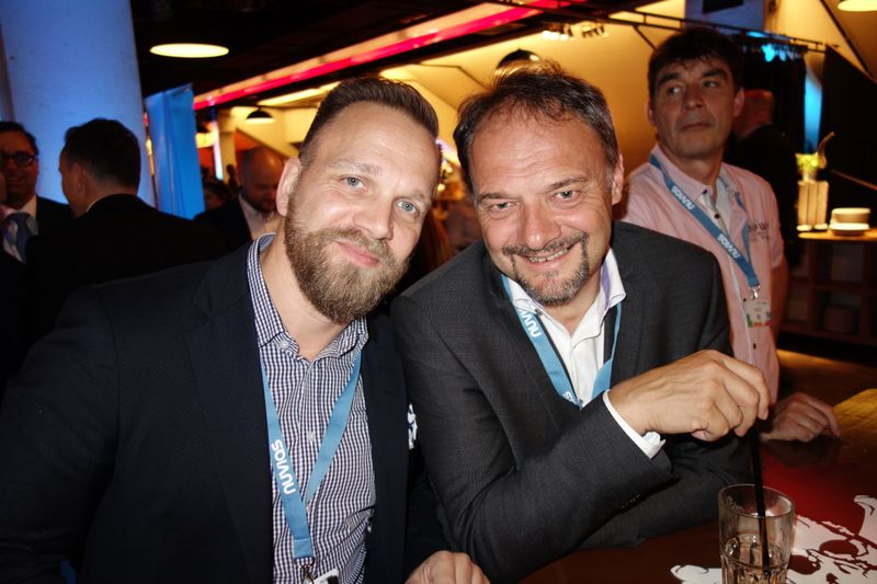 (l.) Jürgen Schopper und Gerhard Lzicar, Thales, werden gleich die Tanzfläche rocken. (Bild: IT-BUSINESS)