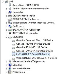 Abbildung 1: Um eine USB-Festplatte mit einem virtuellen Server zu verbinden, schließen Sie diese direkt an den Hyper-V-Host an. Die Platte muss zunächst im System verfügbar sein.