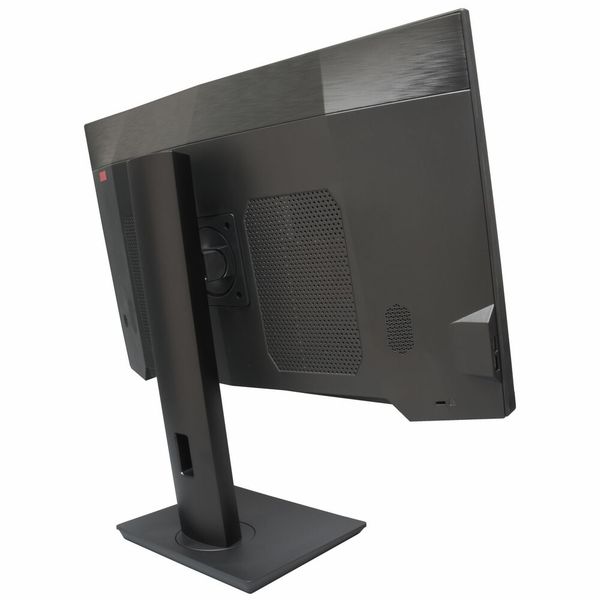 Die Rechner, hier der All-in 27 12M, sind mit einem Standfuß ausgerüstet, der eine Höhenverstellung um 150 mm und eine Schwenkfunktion bietet. (Bild: Aquado)