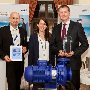 Stolze Gewinner (v.l.n.r.): Stefan Weber, Miriam Nagler und Jürgen Rittmeyer, alle KSB