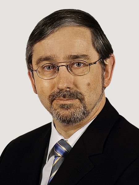 Autor Gerhard Wolff (Bild: Phoenix Contact)