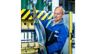 Die exzellenten mechanischen Eigenschaften der ahss high-ductility Stähle konnten bereits an
Musterbauteilen und im Zuge diverser Probeverpressungen bei Kunden bestätigt werden. (Voestalpine)