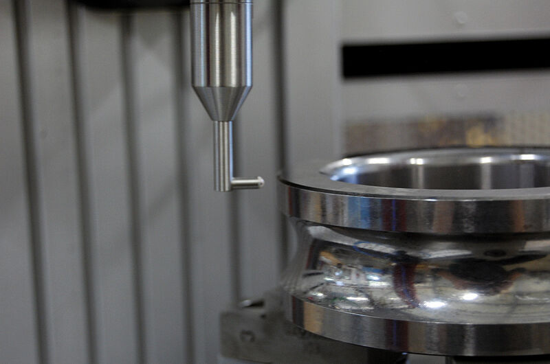 Bild 3: Nahaufnahme der Prüfsonde zur Wirbelstromprüfung. (Bild: IMQ)