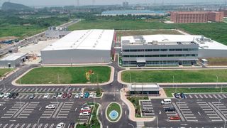 Der Automobilzulieferer Continental hat im chinesischen Wuhu seine neue Powertrain-Fertigungsanlage in Betrieb genommen.  (Continental)