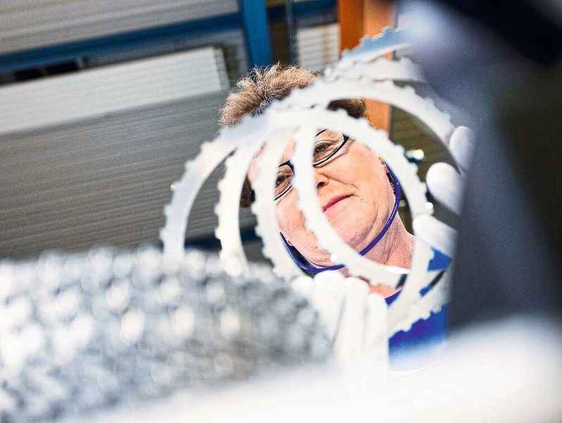 Feintool ist führend in der Verarbeitung von Stahlblechen.  (Feintool)