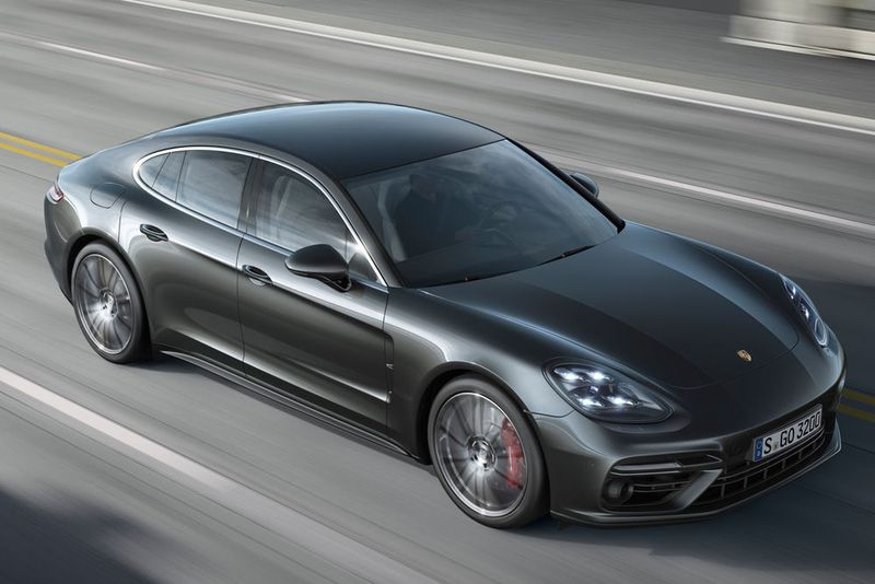 Im Vergleich zur ersten Generation kommt der neue Panamera ungleich eleganter daher. (Porsche)