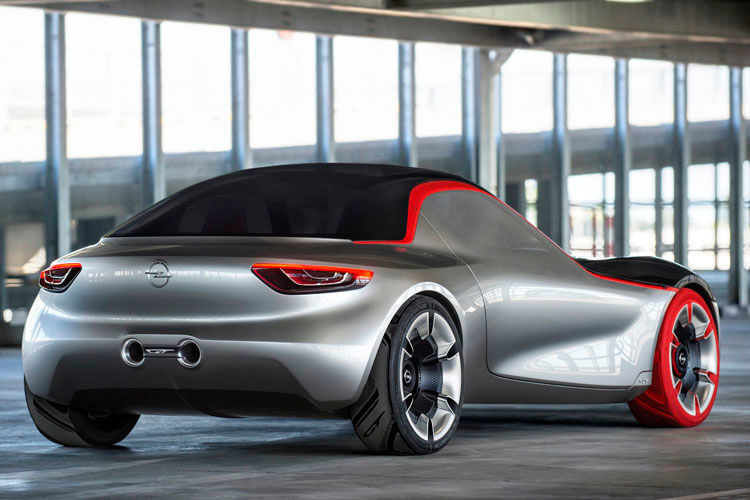 Weil der Zweisitzer weniger als 1.000 Kilo auf die Waage bringt, genügen ihm 145 PS, um in weniger als acht Sekunden auf Landstraßentempo zu beschleunigen. (Foto: Opel)
