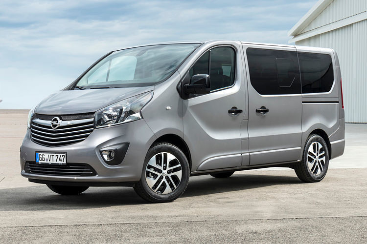 Opel stellt den Vivaro in zwei neuen Edelvarianten namens Tourer und Combi+ vor. (Opel)