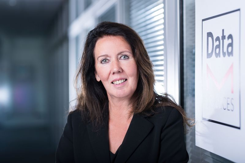 „Preisvergleichsportale und ähnliches haben Kunden sprunghaft gemacht, die Loyalität zu Marken ist gefährdet.  Zentral ist: Menschen entscheiden nicht rational. Experten gehen davon aus, dass  die Arbeit mit Kunden-Typen und deren  Motiven ein langfristiger, aber lohnender Prozess ist,  der zu mehr Kundenzufriedenheit führen kann.  Diese Muster gilt es zu erkennen und sich darauf im Kundenservice einzustellen.“ Sigrid Sieber, Geschäftsführerin DataM Services (Bild: Sigrid Sieber)