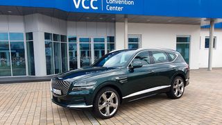 Wir haben den Genesis GV80 3.0 D AWD in der britisch anmutenden Farbe Cardiff Green getestet. (Bild: Mauritz – »kfz-betrieb«)