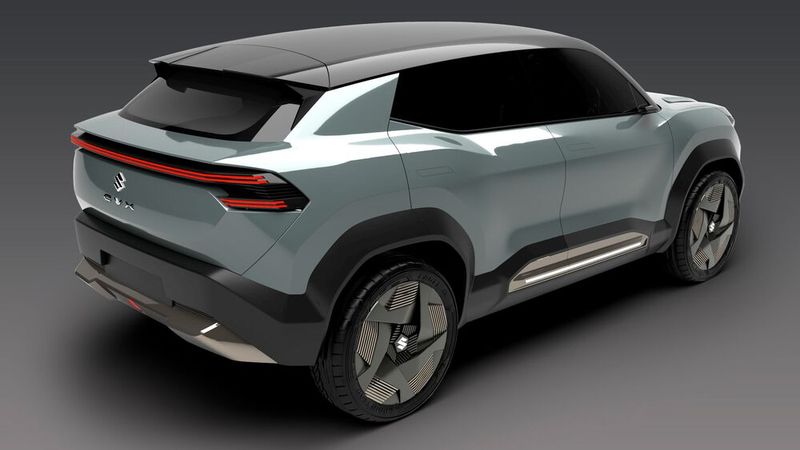 Das Rücklicht geht über die ganze Breite des Hecks.  (Bild: Suzuki)