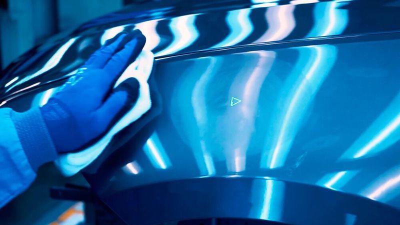 Extend3D zeigt u. a., wie seine Projektionslösung in der Fließfertigung funktioniert. (Bild: Extend3D)