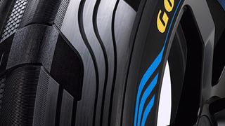 Soll mit geringerem Rollwiderstand helfen, Sprit zu sparen: der Goodyear SUV Concept. (Foto: Goodyear)