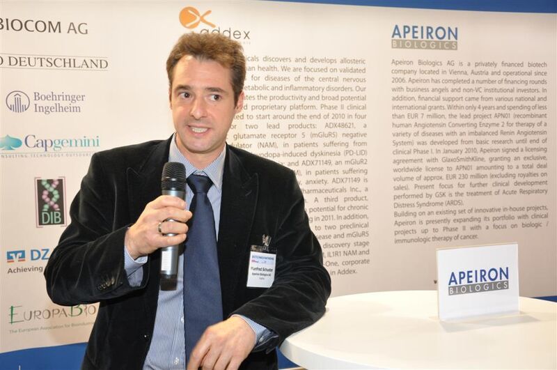 Dr. Hans Loibner, CEO von Apeiron Biologics, stellt auf der Biotechnica die neuesten Projekte des Unternehmens vor. Zur
Zeit entwickelt Apeiron zwei präklinische Projekte: 
