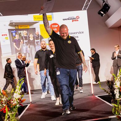 Niko Steffen, Inhaber vom 1a Autoservice Steffen, belegte im vergangenen Jahr mit seinem Team einen Platz unter den zehn besten Werkstätten. (Bild: Stefan Bausewein)
