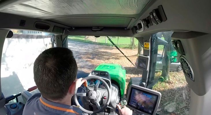 Driver Extended Eyes: Das innovative Fahrerassistenzsystem von BFFT und SAME DEUTZ-FAHR macht Traktorfahren sicherer.  (Same Deutz-Fahr)