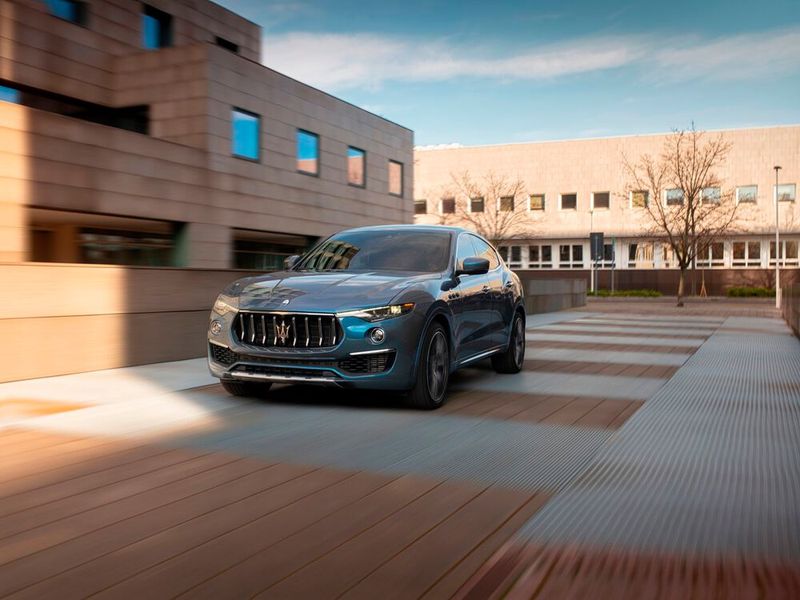 Maserati nutzt die Messe in Shanghai, um den SUV Levante mit einem Hybrid-Modul zu versehen. (Bild: Maserati)