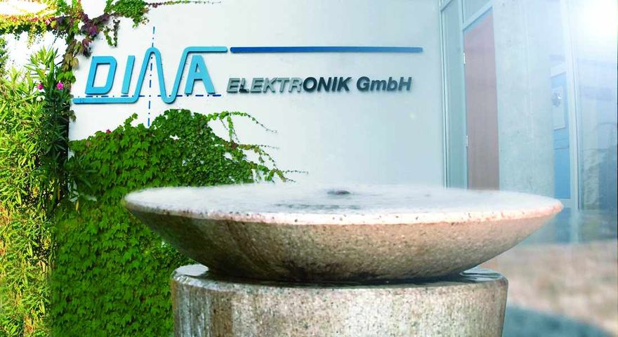 dina-brunnen3.jpg ()