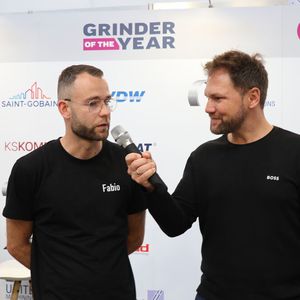 Der «Grinder Of The Year» 2026 Fabio Schoppet im Interview mit GOTY-Moderator Tobias Witton.(Bild:  KSKOMM GmbH & Co. KG)