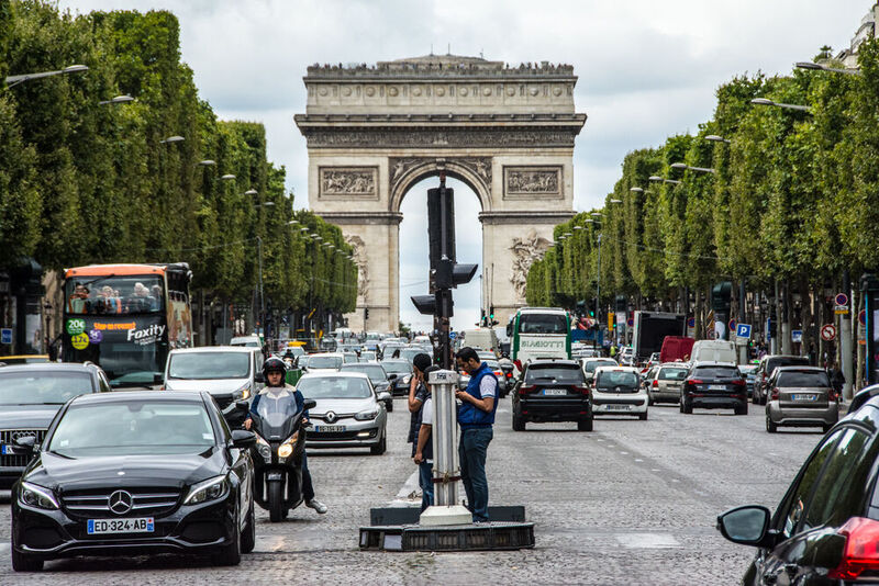Paris führt auf fast allen Straßen ein Tempolimit von 30 km/h ein.