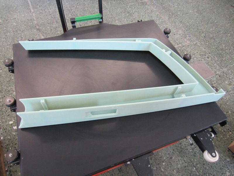 C-Profil der Tür des StreetScooter C16 – 3D-gedruckt im Maßstab 1:1 mit Digital ABS in einem einzigen Druckvorgang (Bild: Stratasys)