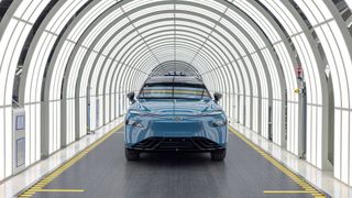 Bereit für den chinesischen Markt: Der ID.UNYX 08 läuft jetzt bei Volkswagen Anhui vom Band. (Bild: Volkswagen AG)