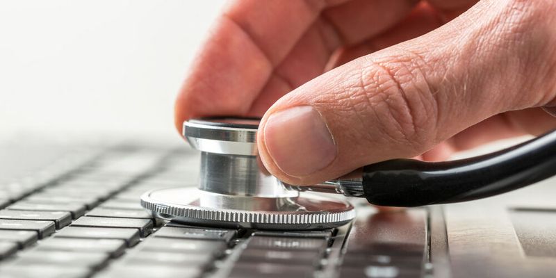 Bei Verdacht einer Virusinfektion ist es von Vorteil, mehrere Scan-Engines zu konsultieren. Bei Verdacht einer Virusinfektion ist es von Vorteil, mehrere Scan-Engines zu konsultieren.