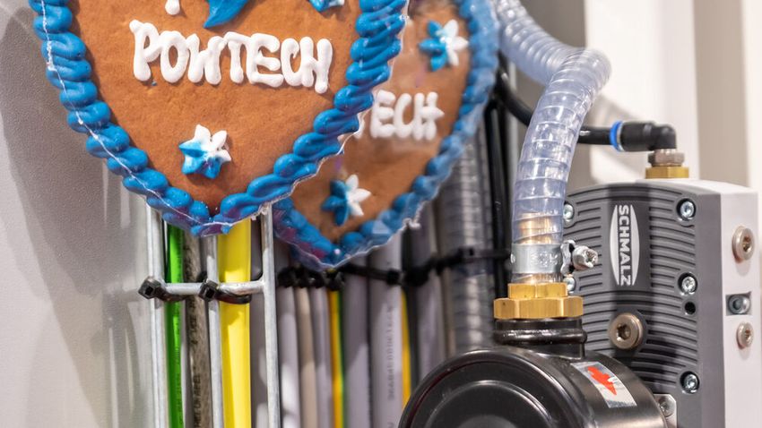 Viel Herzblut steckte die Messe Nürnberg in die diesjährige Powtech. Rund 9500 Besucher informierten sich über Neuheiten in der mechanischen Verfahrenstechnik. (Bild: NürnbergMesse / Thomas Geiger)