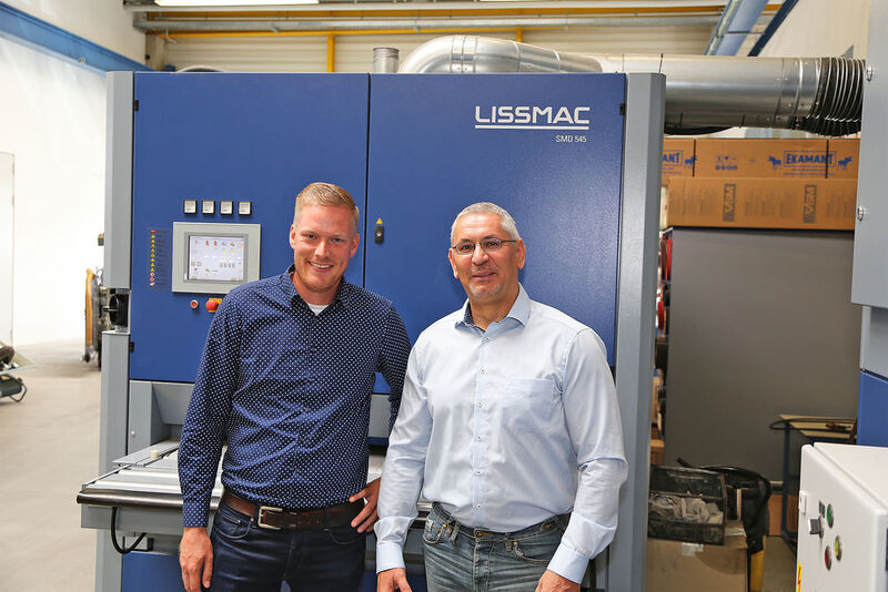Philipp Reisser, OEM-Leiter bei Esta (links), und Stefan Krummenauer, Produktmanager Metal Processing bei Lissmac, arbeiteten eineinhalb Jahre intensiv zusammen und brachten Absauglösungen von 1500 bis 18.000 m³/h in Serie. (Esta)