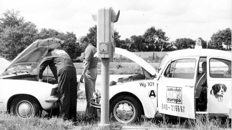 Typisches Pannenhilfsfahrzeug beim ACE in den 70er-Jahren: der gute, alte VW-Käfer. (Bild:  ACE Auto Club Europa)