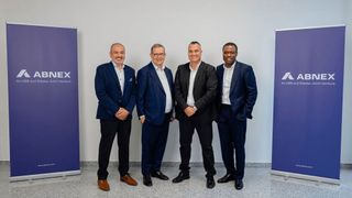 Von links: Michael Shenouda (Canada Region Leader, ABB Installation Products, und Member of the Board, Abnex), Bruno Reufels (CEO, Niedax Group, und Chairman, Abnex), Khalid Mandri (President, ABB Installation Products, und Deputy Chair, Abnex), Cornelius Steele (Geschäftsführer, Niedax, und CEO, Abnex).  (Bild: Niedax Group)