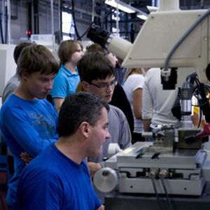 In einigen Segmenten spürt die Mikron-Gruppe die schwächere Konjunktur.