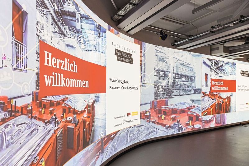 Impressionen der Fachtagung „Mehr Effizienz im Presswerk“ 2025 in Würzburg. (Bild: Stefan Bausewein)