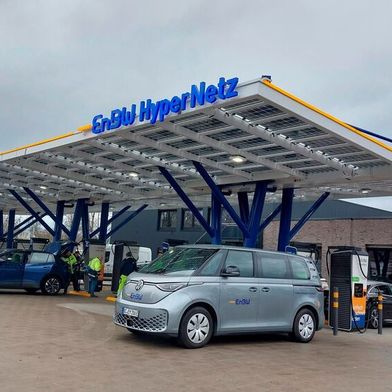 Der Ausbau der HPC-Ladeinfrastruktur in Deutschland hat auch im zweiten Halbjahr 2025 deutlich zugelegt. (Bild: EnBW)