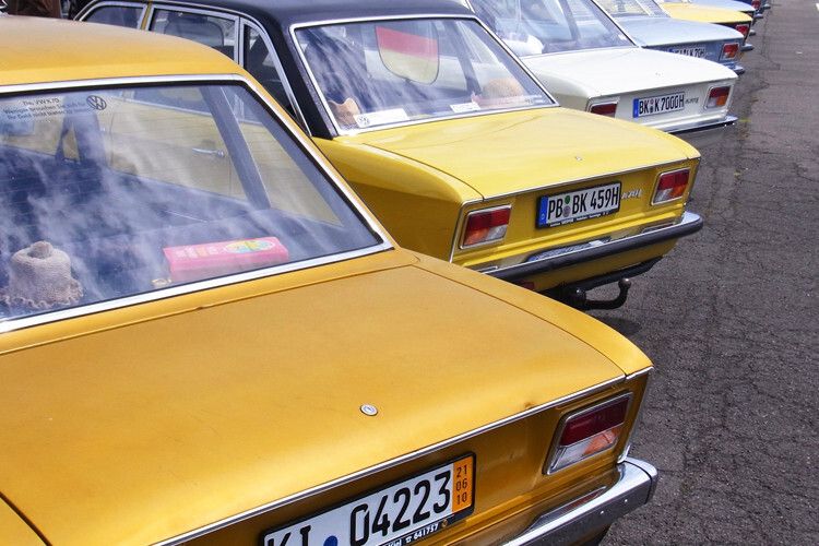 Zwischen 1970 und 1975 verließen gut 211.000 Exemplare des VW K70 die Händlerhallen. Sein Neupreis lag anno 1973 bei 10.630 DM. Der heutige Marktpreis für gut gepflegte Exemplare liegt laut Classic Data bei etwa 7.800 Euro. (Foto: VW)