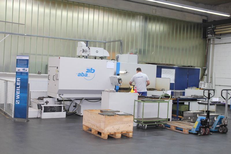 Unter dem Motto „Mehr Wert – mehr Wissen – mehr Weiler“ lud der Maschinenbauer Weiler am 24. und 25. Juni zu seinen Industrie- und Ausbildungstagen. (Bild: Sonnenberg)