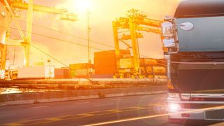 Wie verändert die Vernetzung die Logistikbranche? Im zweiten Teil der Serie werden Lösungsansätze zur Digitalisierung des Warenverkehrs analysiert. (Laird)