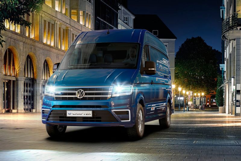 Der E-Crafter wird von einem 100 kW/136 PS starken Elektromotor angetrieben. (Volkswagen)