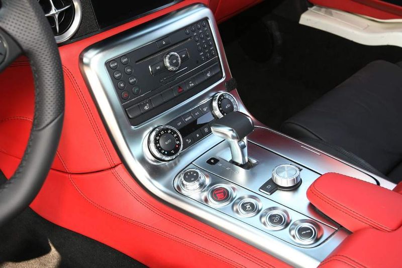Im Gegensatz zum Benziner wird der SLS eDrive über keine Doppelkupplung, sondern über einen einzigen Vorwärtsgang verfügen. (Archiv: Vogel Business Media)