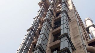 Beispiel eines Becherwerks. (Bild: Aumund)