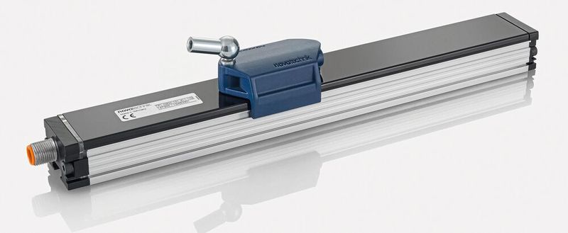 Dominik Klatt, Einkaufsleitung bei Heinrich Schümann: „Für die Positionserfassung am Verfahrschlitten suchten wir einen kontaktlosen Sensor, der möglichst genaue und reproduzierbare Messergebnisse liefert, dabei aber auch robust ist.“(Bild:  Novotechnik)